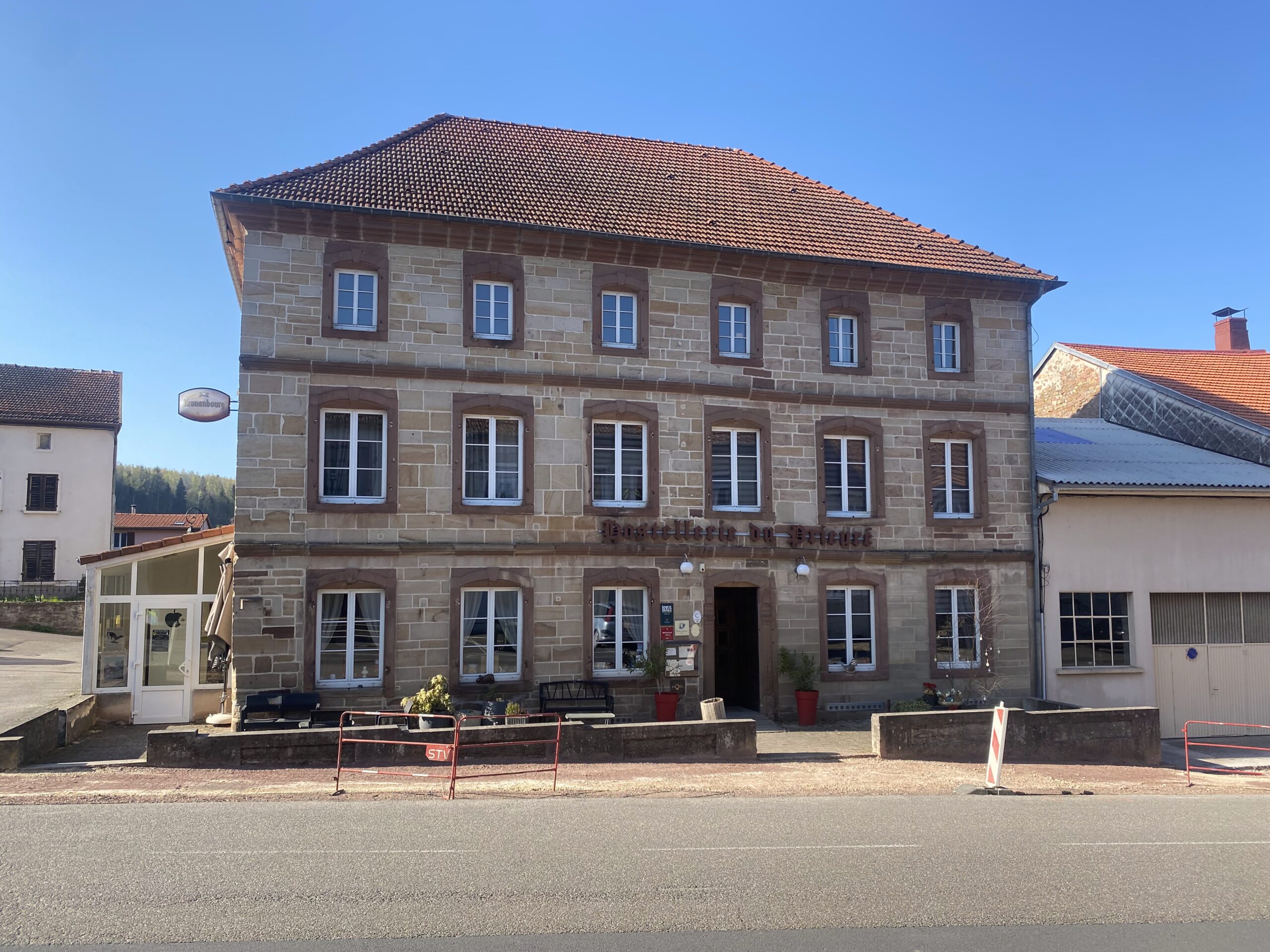 IMG_7139 21.10.53 Hôtel - Restaurant de charme à vendre à Saint-Quirin proche de Sarrebourg.